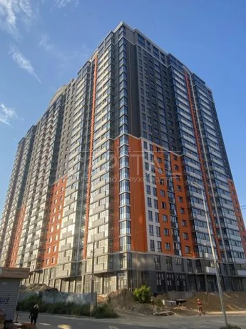 Продажа  квартира Киевская обл., Киев, Загоровская ул., 17-21 - 1/5