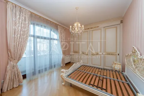 Продажа  квартира Киевская обл., Киев, Пирогова ул., 6а - 9/17