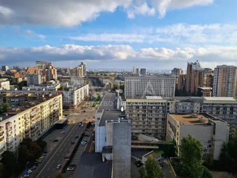 Продажа  квартира Киевская обл., Киев, Генерала Алмазова ул., 18/7 - 9/11