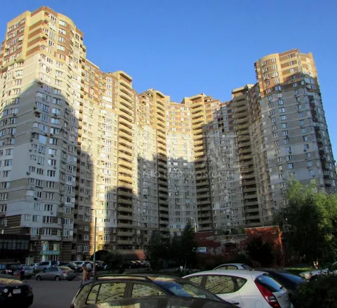 Продажа  квартира Киевская обл., Киев, Ахматовой Анны ул., 22 - 18/19