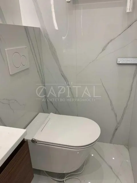 Продажа  квартира Киевская обл., Киев, Днепровская наб. ул., 18А - 14/21