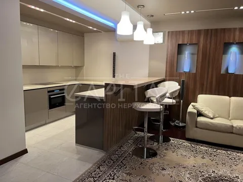 Продажа  квартира Киевская обл., Киев, Дегтяревская ул.,  - 1/16