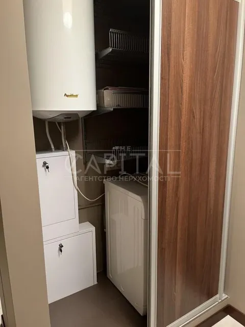 Продажа  квартира Киевская обл., Киев, Дегтяревская ул.,  - 10/16