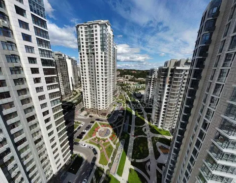 Продажа  квартира Киевская обл., Киев, Андрея Верхогляда ул., 1 - 4/7