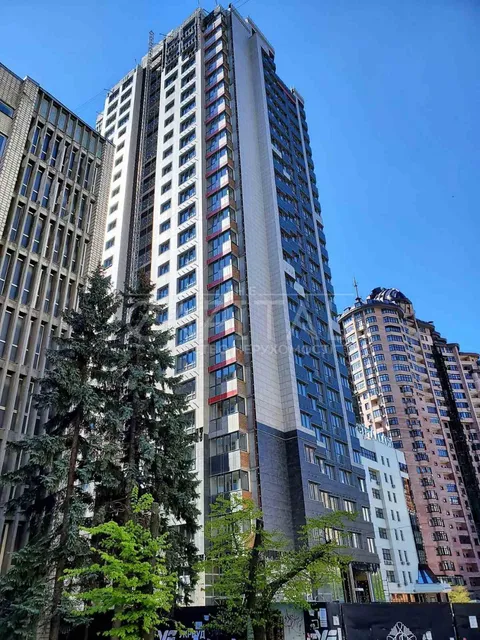 Продажа  квартира Киевская обл., Киев, Генерала Алмазова ул., 18/7 - 11/14