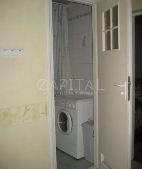 Продажа  квартира Киевская обл., Киев, Ревуцкого ул., 13 - 9/14