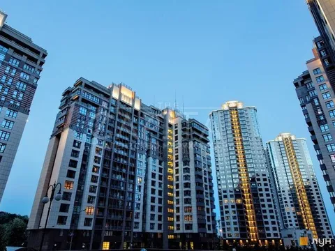 Продажа  квартира Киевская обл., Киев, Андрея Верхогляда ул., 1-20а - 15/31