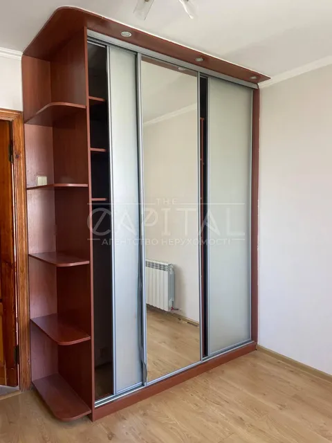 Продажа  квартира Киевская обл., Киев, Лисковская ул., 5 - 8/12