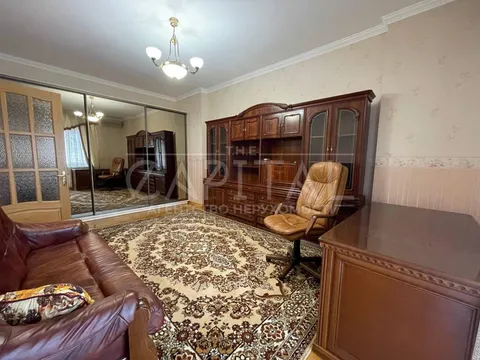 Продажа  квартира Киевская обл., Киев, Старонаводницкая ул., 13а - 26/32