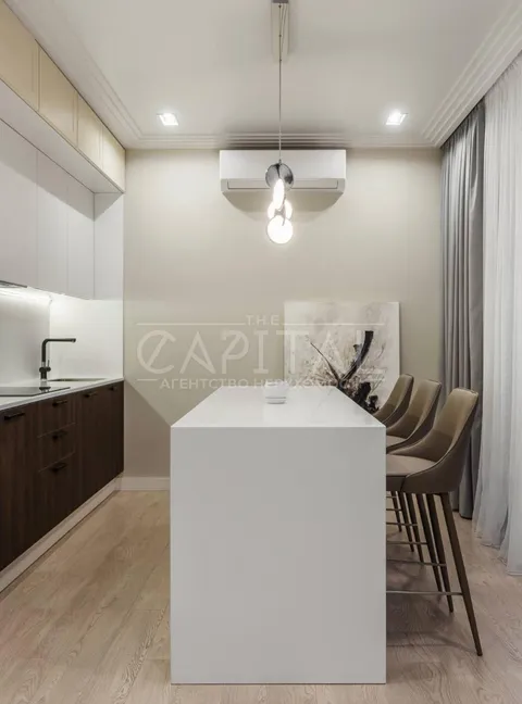 Продажа  квартира Киевская обл., Киев, Антоновича ул., 44 - 6/21