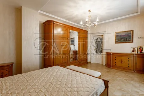 Продажа  квартира Киевская обл., Киев, Андрея Верхогляда ул., 14 - 11/27