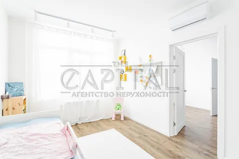 Продажа  квартира Киевская обл., Крюковщина, Одеська ул., 23 - 14/28