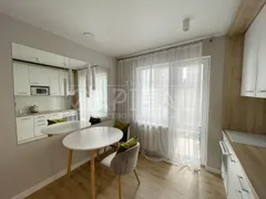 Продажа  квартира Киевская обл., Киев, Ревуцкого ул., 4