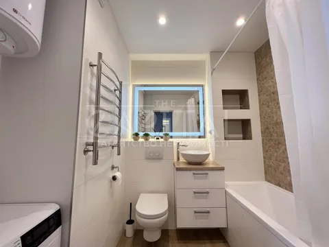 Продажа  квартира Киевская обл., Киев, Ревуцкого ул., 4 - 8/9