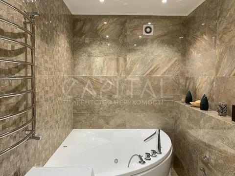 Продажа  квартира Киевская обл., Киев, Голосеевская ул., 13а - 7/14