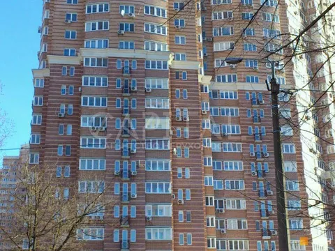 Продажа  квартира Киевская обл., Киев, Голосеевская ул., 13а - 12/14