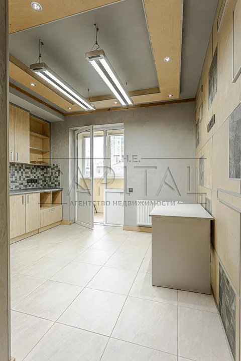 Продажа  офисное помещение Киевская обл., Киев, Малевича ул., 89 - 23/36