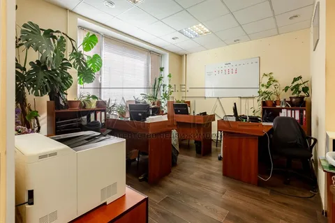 Продажа  офисное помещение Киевская обл., Киев, Ушинского ул., 13А - 27/34