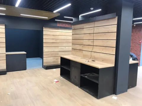Продажа  коммерческое помещение Киевская обл., Киев, Столичное шоссе ул., 23 - 5/10