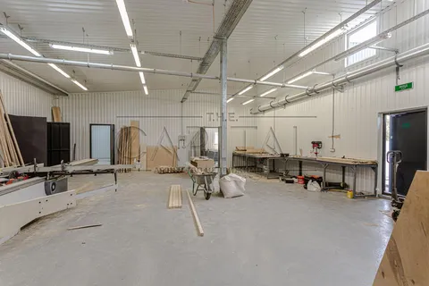Продажа  коммерческое помещение Киевская обл., Новоселки, Центральна ул.,  - 7/20
