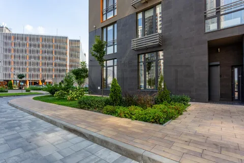 Продажа  коммерческое помещение Киевская обл., Киев, Днепровская наб. ул., 18А - 21/21