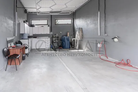 Продажа  коммерческое помещение Киевская обл., Вишневое, В'ячеслава Чорновола ул.,  - 6/21