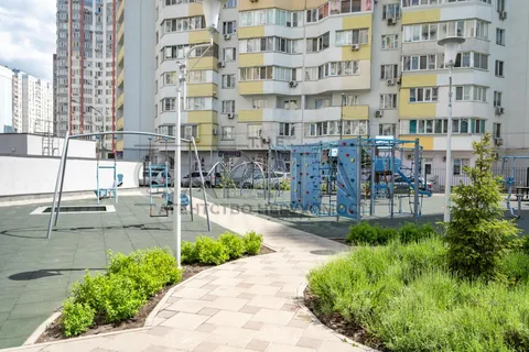 Продажа  коммерческое помещение Киевская обл., Киев, Пчелки Елены ул., 7 - 22/28