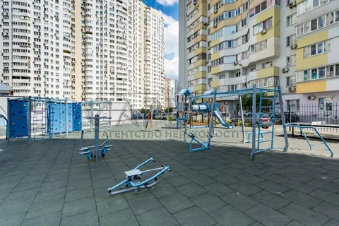 Продажа  коммерческое помещение Киевская обл., Киев, Пчелки Елены ул., 7 - 25/28