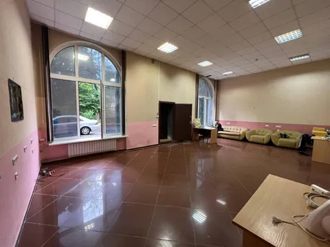 Продажа  коммерческое помещение Киевская обл., Киев, Сокальская ул., 4 - 1/31