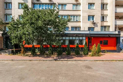 Продажа  коммерческое помещение Киевская обл., Киев, Владимира Ивасюка ул., 20А - 18/33