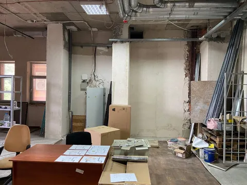Продажа  коммерческое помещение Киевская обл., Киев, Соломенская ул., 15А - 4/16