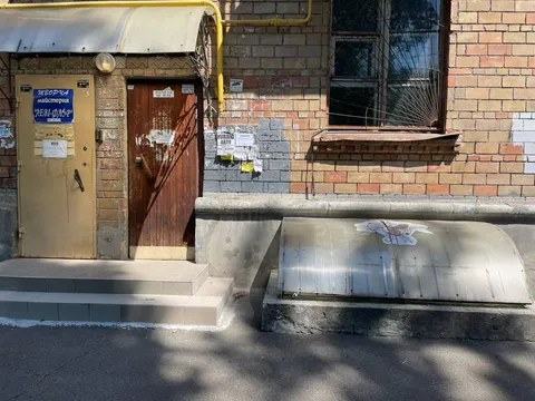 Продажа  офисное помещение Киевская обл., Киев, Бастионная ул., 2/1 - 33/37