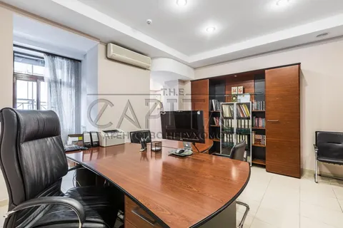 Продажа  офисное помещение Киевская обл., Киев, Хмельницкого Богдана ул., 80 - 4/24