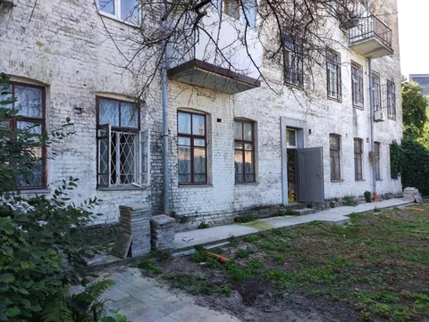 Продажа  офисное помещение Киевская обл., Киев, Юрковская ул., 37 - 1/19