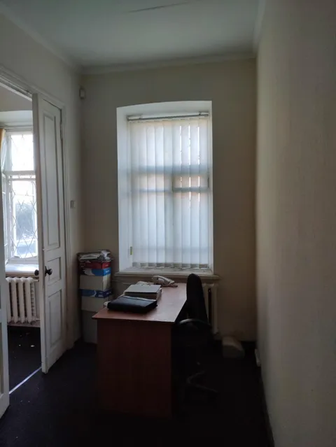 Продажа  офисное помещение Киевская обл., Киев, Юрковская ул., 37 - 8/19