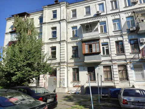 Продажа  офисное помещение Киевская обл., Киев, Юрковская ул., 37 - 19/19