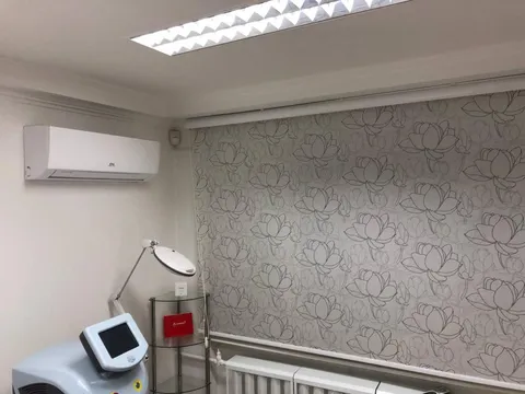 Продажа  коммерческое помещение Киевская обл., Киев, Джона Маккейна ул., 42 - 17/30