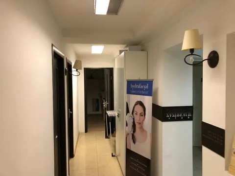 Продажа  коммерческое помещение Киевская обл., Киев, Джона Маккейна ул., 42 - 25/30
