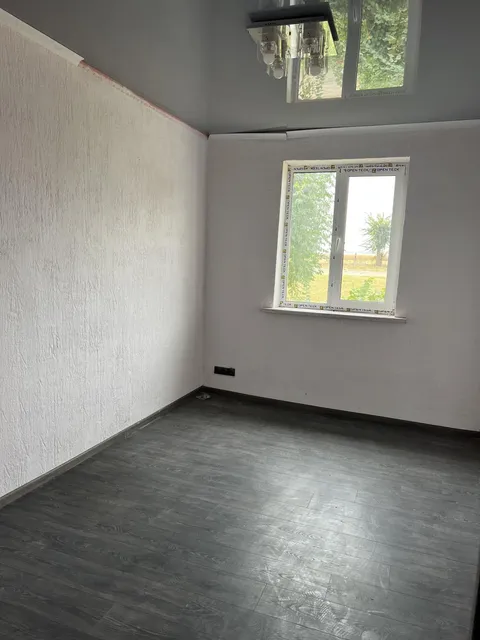 Продажа  коммерческое помещение Киевская обл., Росава, Підгірний ул., 20 - 34/60