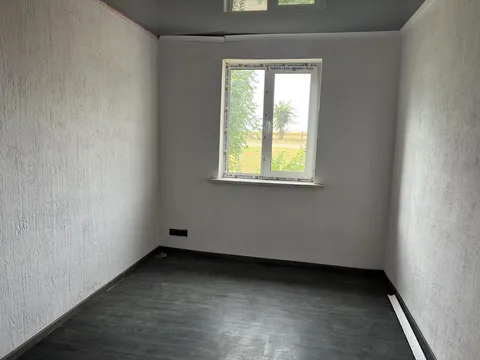 Продажа  коммерческое помещение Киевская обл., Росава, Підгірний ул., 20 - 37/60