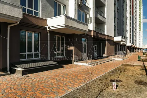 Продажа  коммерческое помещение Киевская обл., Киев, Каховская ул., 58 - 7/9