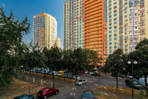 Продажа  коммерческое помещение Киевская обл., Киев, Калнишевского Петра ул., 7 - 17/21