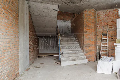 Продажа  коммерческое помещение Киевская обл., Киев, Малевнычая ул., 3 - 1/17
