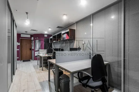 Продажа  офисное помещение Киевская обл., Киев, Амосова Николая ул., 2 - 5/17