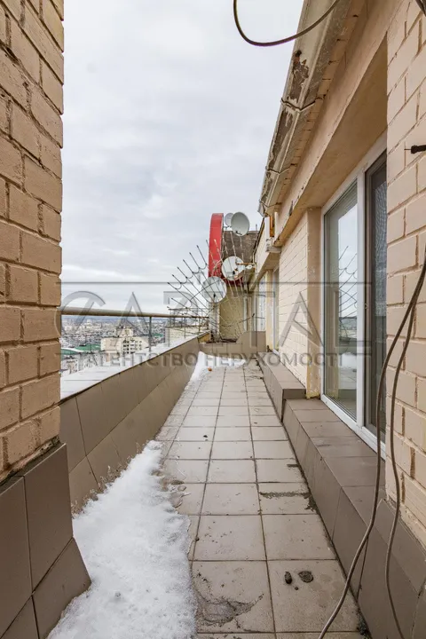 Продажа  офисное помещение Киевская обл., Киев, Левка Лукьяненка ул., 29 - 7/38