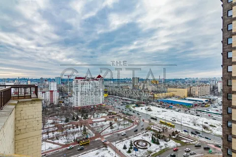 Продажа  офисное помещение Киевская обл., Киев, Левка Лукьяненка ул., 29 - 35/38