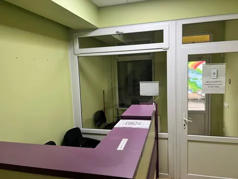 Продажа  коммерческое помещение Киевская обл., Киев, Василия Порика ул.,  - 3/22