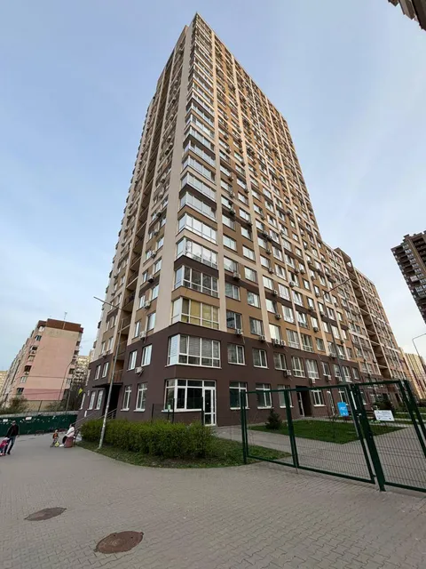 Продажа  коммерческое помещение Киевская обл., Киев, Правды ул., 41д - 9/11