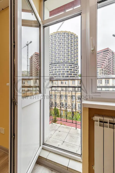 Продажа  офисное помещение Киевская обл., Киев, Глубочицкая ул., 40 - 7/24