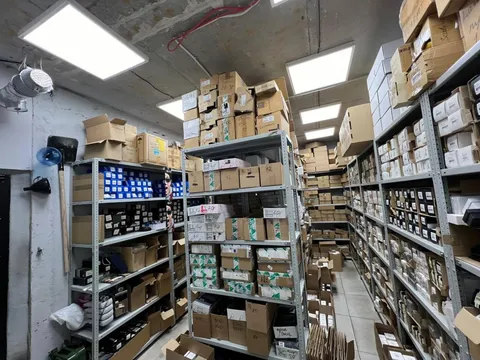 Продажа  офисное помещение Киевская обл., Киев, Науки ул., 30 - 7/15